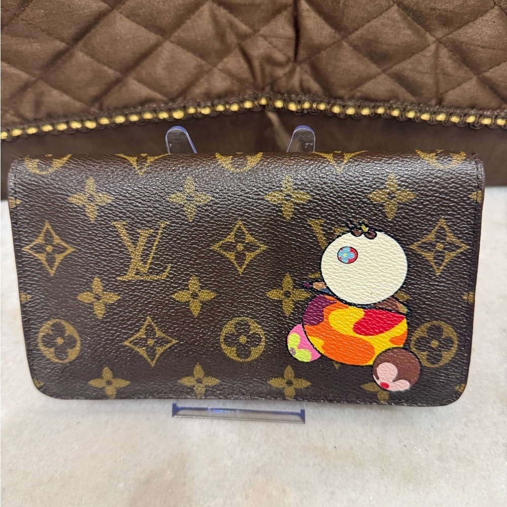 Louis Vuitton Monogram Canvas Panda Porte Monnaie Zip Wallet - Picture 4 of 16